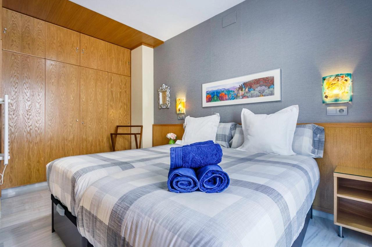 Apartamentos Catedral Sevilla Dış mekan fotoğraf